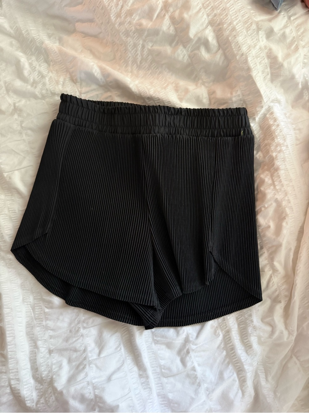 all in motion Black Pleated-Look Athletic Shorts
